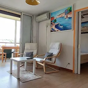 la-croisette-parking-proche-plage.fr-provencehotel.com/